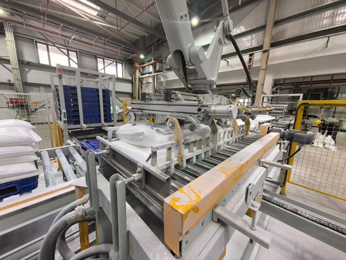 全球首套年產(chǎn)6萬(wàn)噸第五代歐技三胺裝置投產(chǎn)，引領(lǐng)化工行業(yè)技術(shù)新紀(jì)元